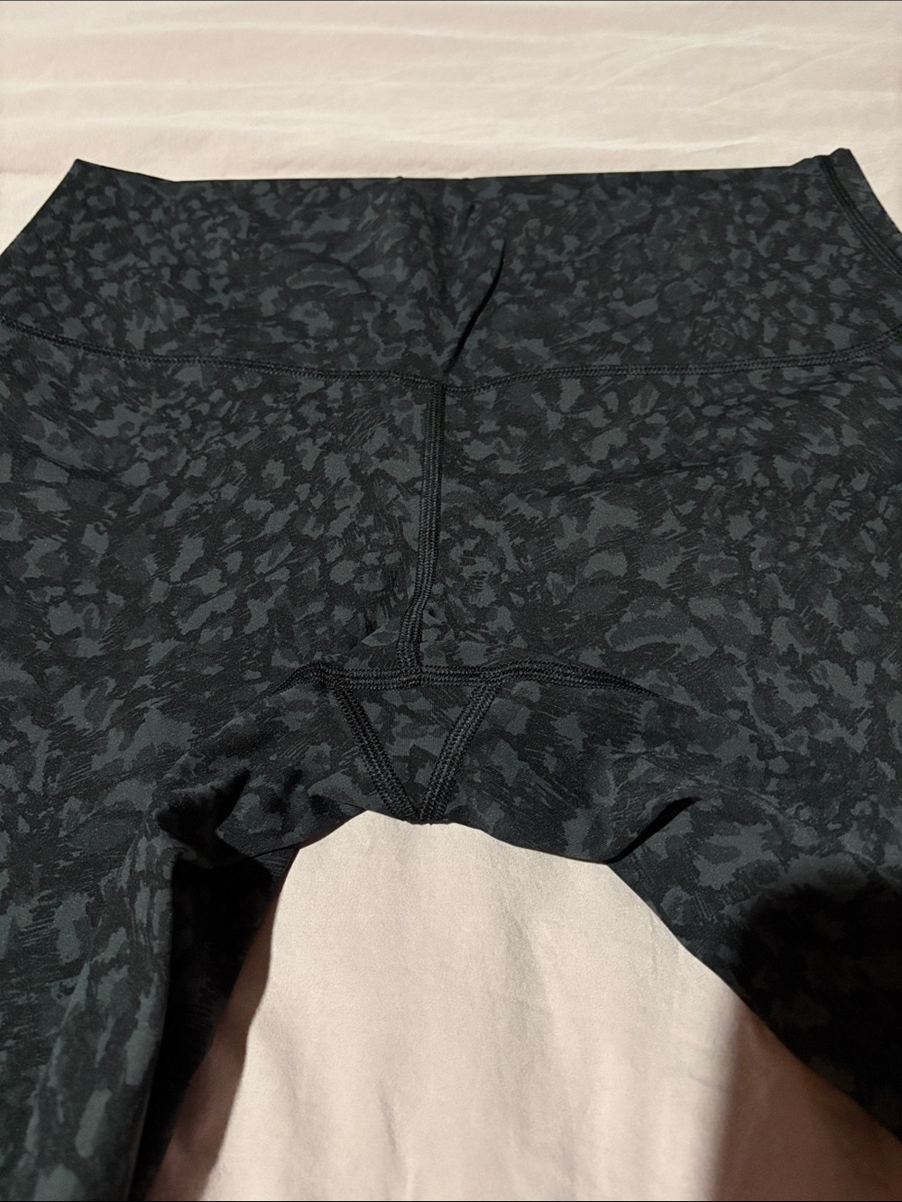 Lululemon Leggings Black Charcoal Wonderunder Leggings 28” length